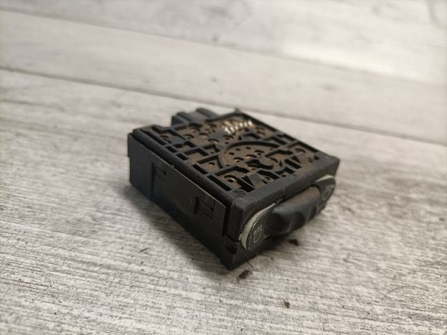 bontott RENAULT THALIA Fényszórómagasság Állító Kapcsoló