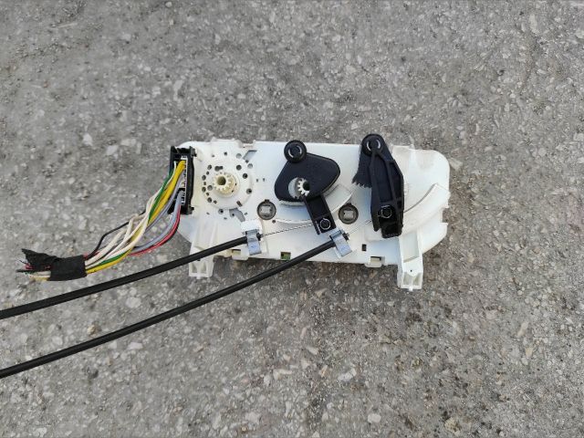 bontott RENAULT THALIA Fűtéskapcsoló (Nem klímás)