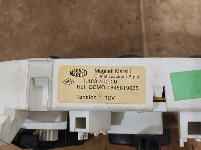 bontott RENAULT THALIA Fűtéskapcsoló (Nem klímás)
