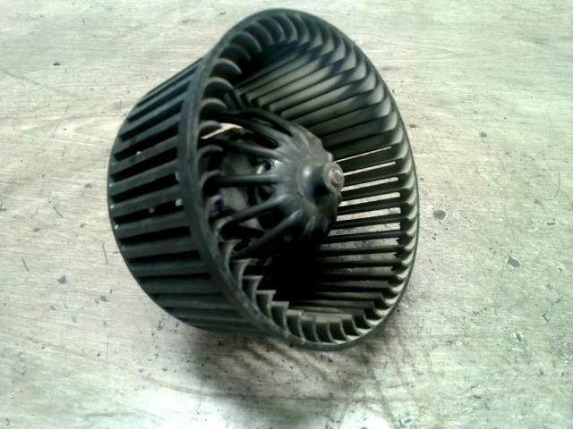 bontott RENAULT THALIA Fűtőmotor (Nem klímás)