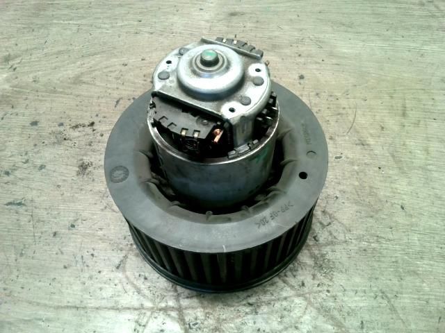 bontott RENAULT THALIA Fűtőmotor (Nem klímás)