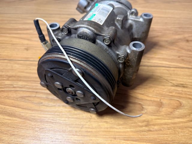 bontott RENAULT THALIA II Klímakompresszor