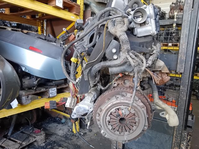 bontott RENAULT THALIA II Komplett Motor (Segédberendezésekkel)