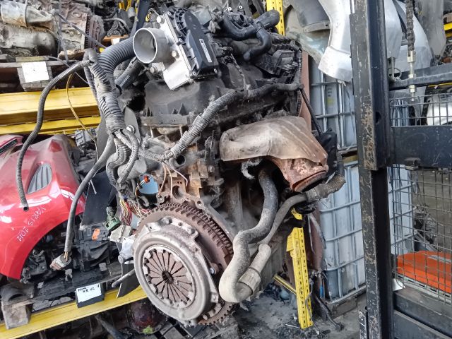 bontott RENAULT THALIA II Komplett Motor (Segédberendezésekkel)