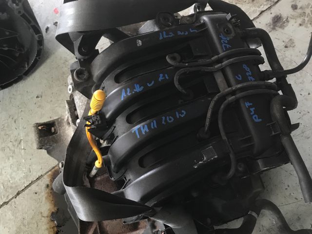 bontott RENAULT THALIA II Komplett Motor (Segédberendezésekkel)