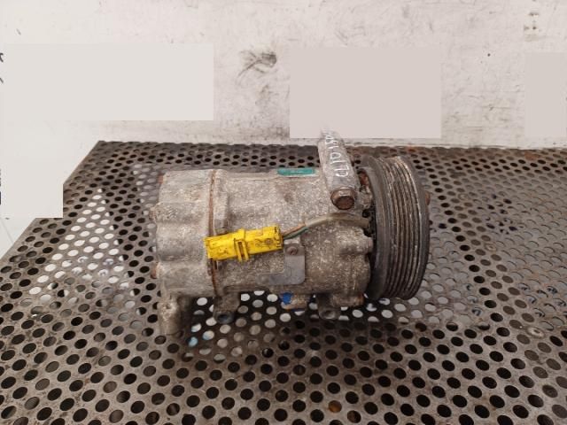 bontott RENAULT THALIA II Klímakompresszor