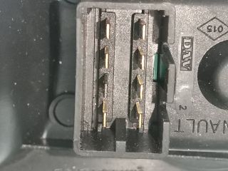 bontott RENAULT THALIA II Bal első Ablakemelő Kapcsoló