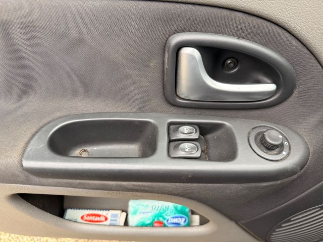 bontott RENAULT THALIA II Bal első Ablakemelő Kapcsoló