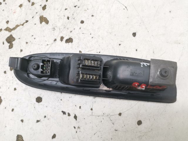 bontott RENAULT THALIA II Bal első Ablakemelő Kapcsoló