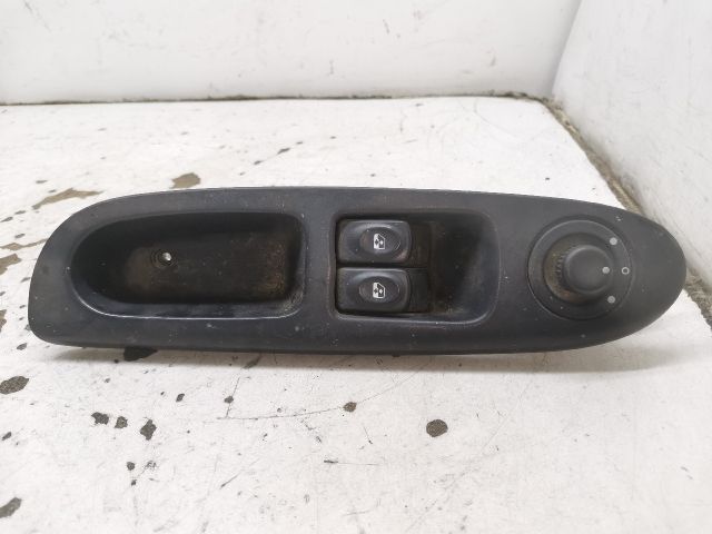 bontott RENAULT THALIA II Bal első Ablakemelő Kapcsoló