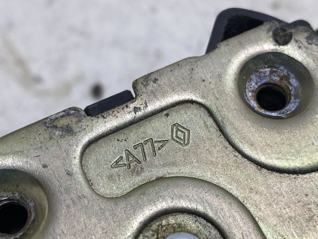 bontott RENAULT THALIA II Bal első Ajtózár