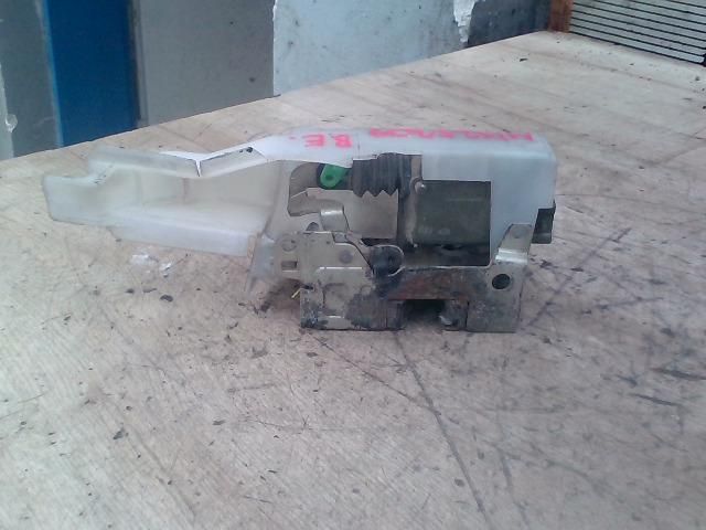 bontott RENAULT THALIA II Bal első Ajtózár