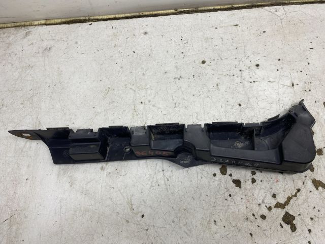 bontott RENAULT THALIA II Bal hátsó Oldal Lökhárító Tartó (Műanyag)