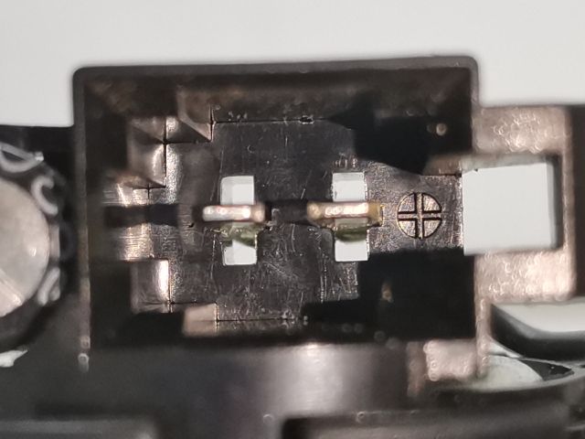 bontott RENAULT THALIA II Bal Műszerfal Hangszóró