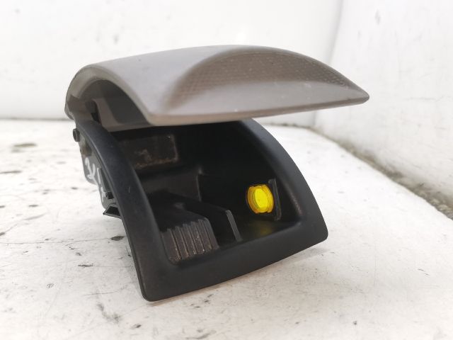 bontott RENAULT THALIA II Első Hamutartó