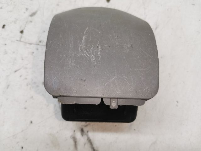 bontott RENAULT THALIA II Első Hamutartó