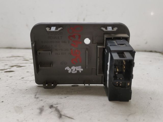 bontott RENAULT THALIA II Fényszórómagasság Állító Kapcsoló