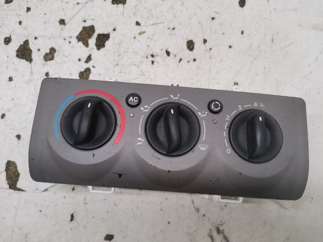 bontott RENAULT THALIA II Fűtéskapcsoló (manuális klímás)