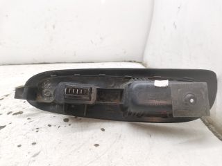 bontott RENAULT THALIA II Jobb első Ablakemelő Kapcsoló