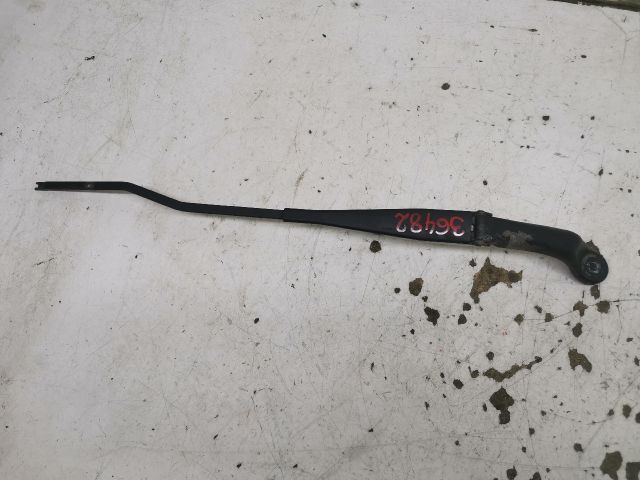 bontott RENAULT THALIA II Jobb első Ablaktörlő Kar