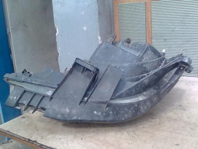 bontott RENAULT THALIA II Jobb Fényszóró