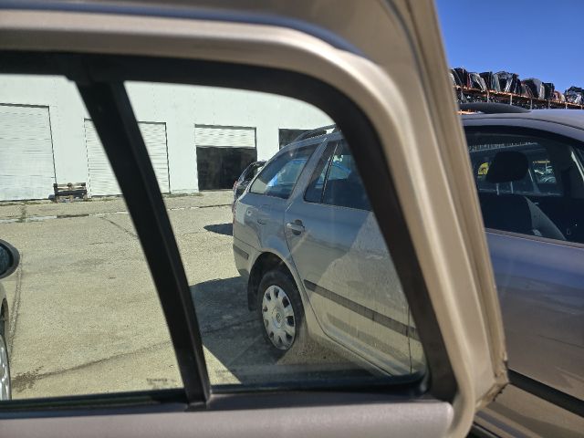 bontott RENAULT THALIA II Jobb hátsó Fixüveg (Ajtóban)