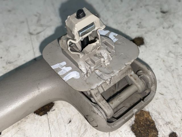 bontott RENAULT THALIA II Jobb hátsó Kapaszkodó (Felső)