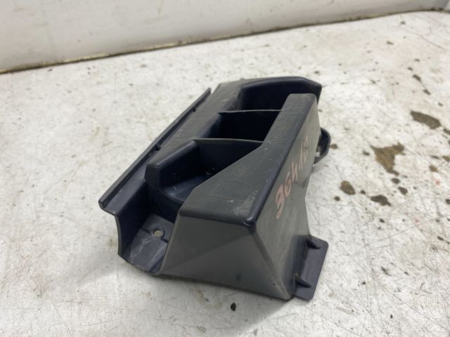 bontott RENAULT THALIA II Jobb hátsó Lökhárító Tartó (Műanyag)