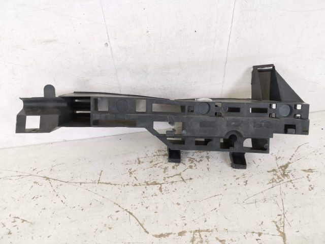 bontott RENAULT THALIA II Jobb hátsó Lökhárító Tartó (Műanyag)