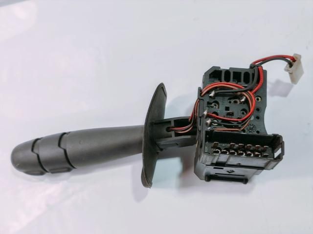 bontott RENAULT THALIA II Jobb Kormánykapcsoló Ablaktörlő