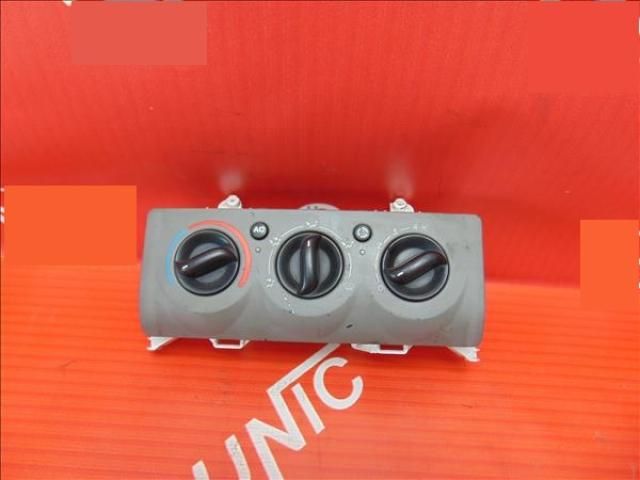 bontott RENAULT THALIA II Klíma Kapcsoló