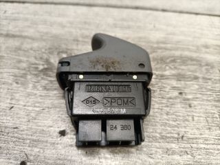 bontott RENAULT THALIA Jobb első Ablakemelő Kapcsoló