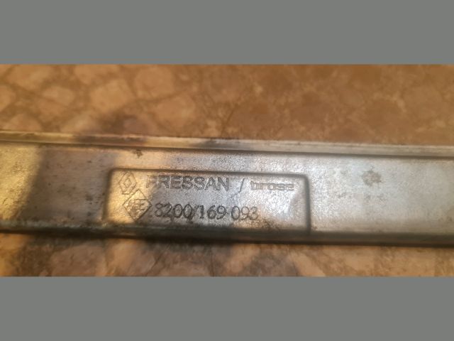 bontott RENAULT THALIA Jobb első Ablakemelő Szerkezet (Elektromos)