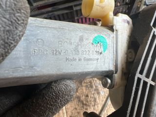 bontott RENAULT THALIA Jobb első Ablakemelő Szerkezet (Elektromos)