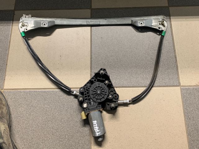 bontott RENAULT THALIA Jobb első Ablakemelő Szerkezet (Elektromos)