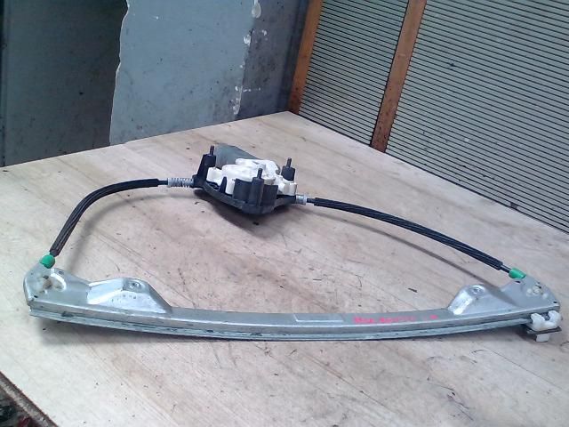 bontott RENAULT THALIA Jobb első Ablakemelő Szerkezet (Elektromos)