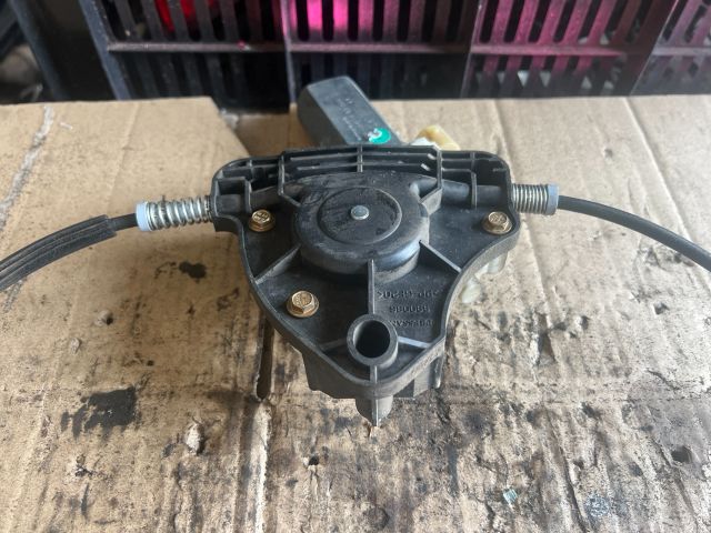 bontott RENAULT THALIA Jobb első Ablakemelő Szerkezet (Elektromos)