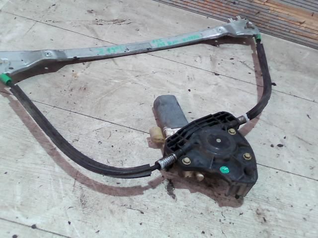 bontott RENAULT THALIA Jobb első Ablakemelő Szerkezet (Elektromos)