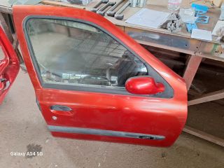 bontott RENAULT THALIA Jobb első Ajtó (Részeivel)