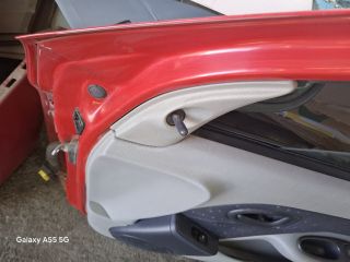 bontott RENAULT THALIA Jobb első Ajtó (Részeivel)