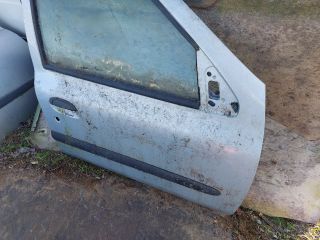 bontott RENAULT THALIA Jobb első Ajtó (Részeivel)