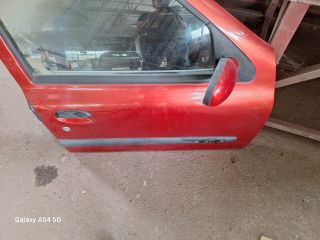 bontott RENAULT THALIA Jobb első Ajtó (Részeivel)