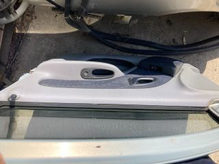 bontott RENAULT THALIA Jobb első Ajtó (Részeivel)