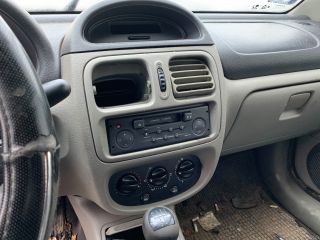 bontott RENAULT THALIA Jobb első Ajtó (Részeivel)