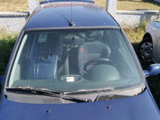 bontott RENAULT THALIA Jobb első Ajtó (Üres lemez)