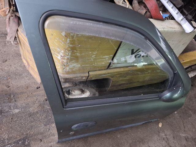 bontott RENAULT THALIA Jobb első Ajtó (Üres lemez)