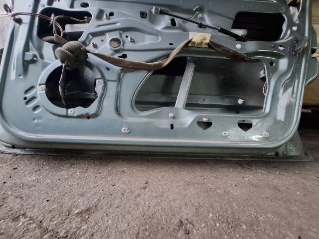 bontott RENAULT THALIA Jobb első Ajtó (Üres lemez)