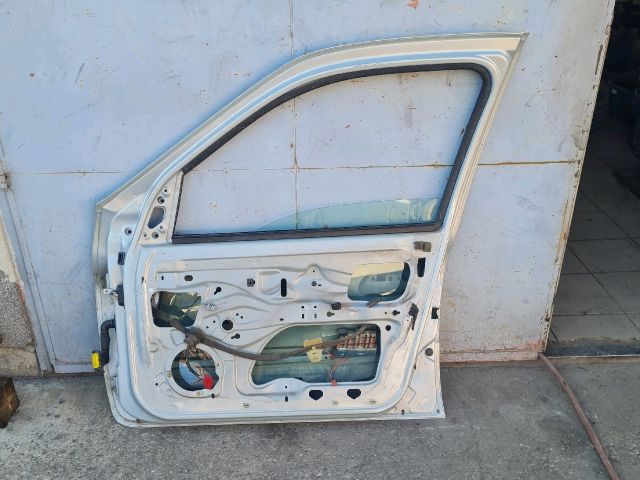bontott RENAULT THALIA Jobb első Ajtó (Üres lemez)