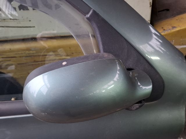 bontott RENAULT THALIA Jobb első Ajtó (Üres lemez)