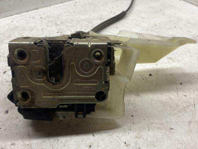 bontott RENAULT THALIA Jobb első Ajtózár